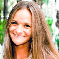Alumni Stefani Soucy